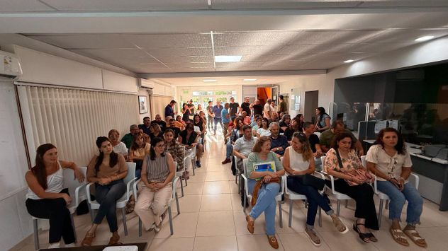 Presentación del programa APE en la Cooperativa de Servicios Públicos de Almafuerte.