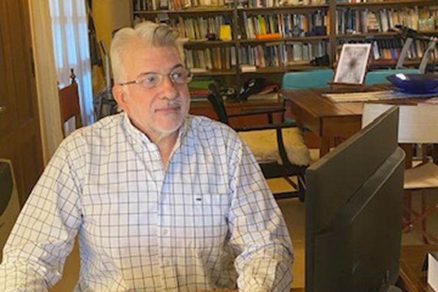 Ingeniero civil y mediador Raymundo Brane.