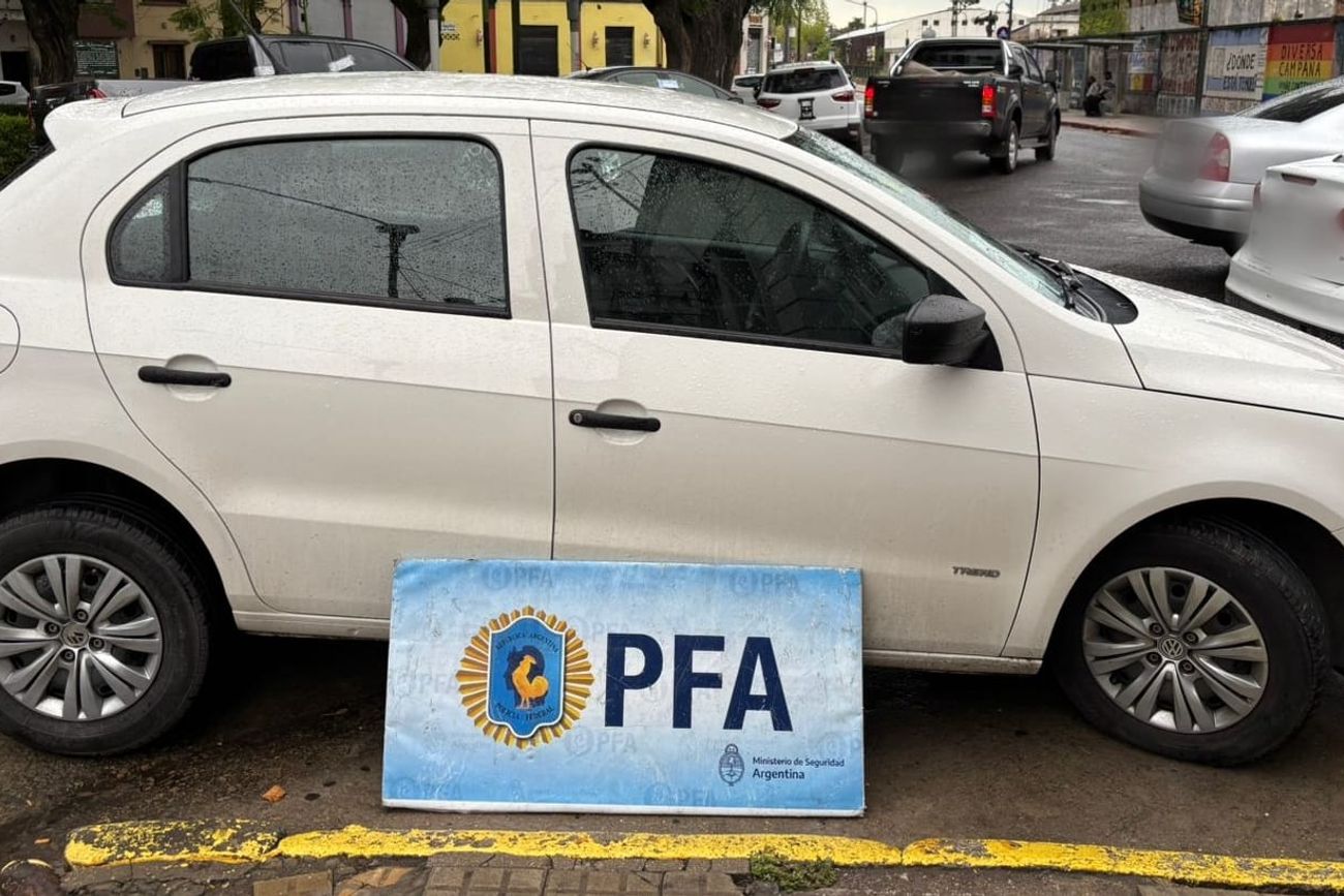 Operativo "Rápidos y robados": cayó banda que vendía autos sustraídos y falsificaba documentación