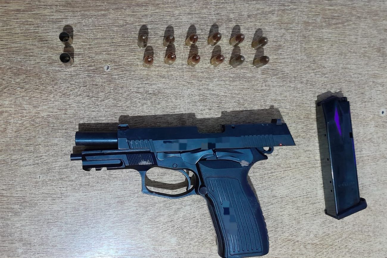 Córdoba: chofer de una aplicación baleó a un asaltante que quiso robarle, pero el cómplice escapó