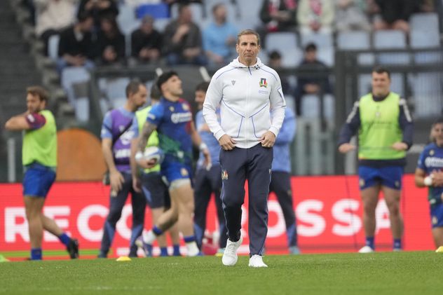 La selección de Italia de rugby, que conduce el argentino Gonzalo Quesada, derrotó por primera vez en su historia a Inglaterra. 