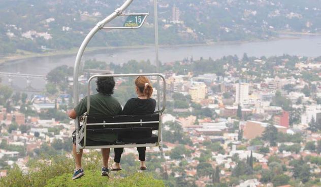 Turistas en Villa Carlos Paz. 
