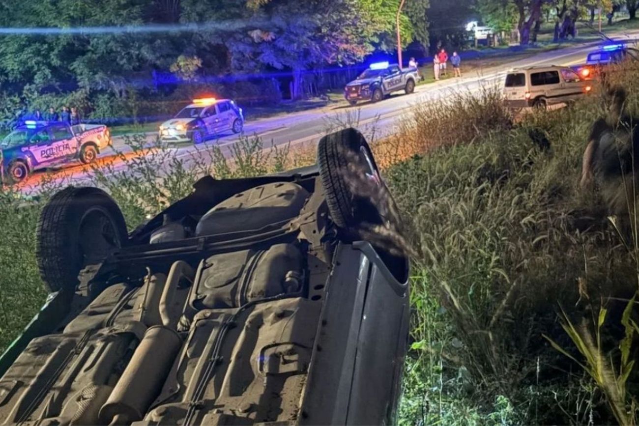 Una serie de accidentes ocurridos durante la madrugada movilizaron a los servicios de emergencia en Carlos Paz y localidades cercanas del Valle de Punilla. (El Diario de Carlos Paz) 