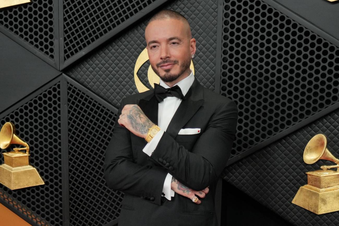J Balvin, en la alfombra roja de los recientes Grammy. 