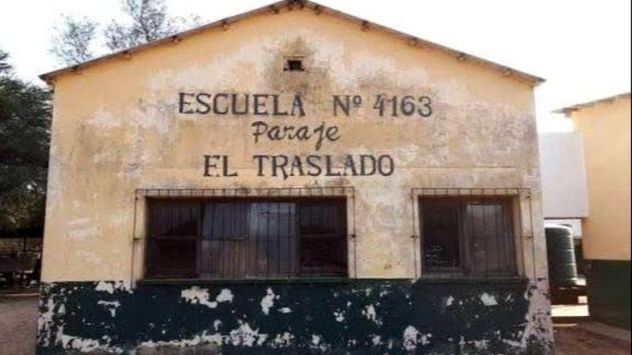 Salta: una directora de escuela rural fue mordida por un murciélago y la evacuaron en helicóptero.