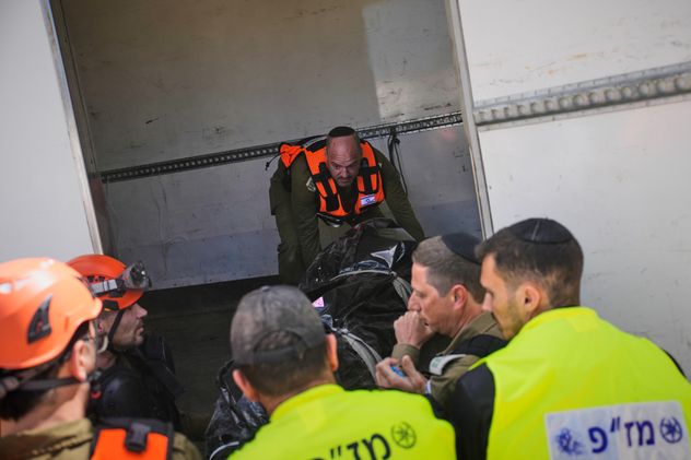 Un muerto en Israel tras una nueva andanada de misiles de Irán, el primero en ocho días.