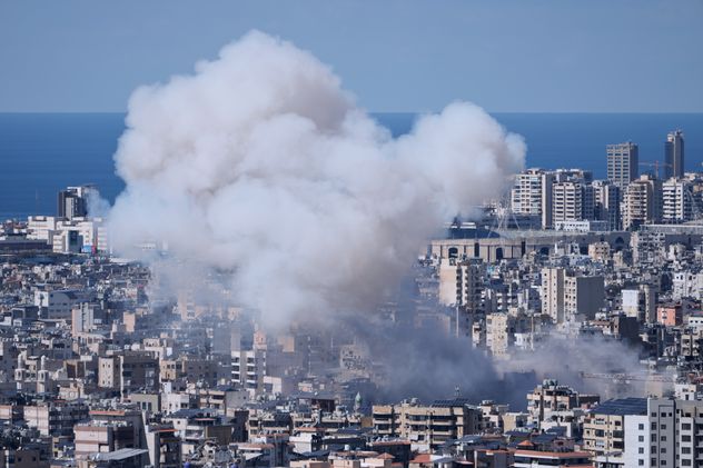 Un muerto en Israel tras una nueva andanada de misiles de Irán, el primero en ocho días.