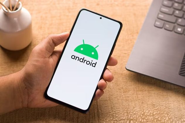 Cómo liberar espacio en Android borrando la caché de las apps.