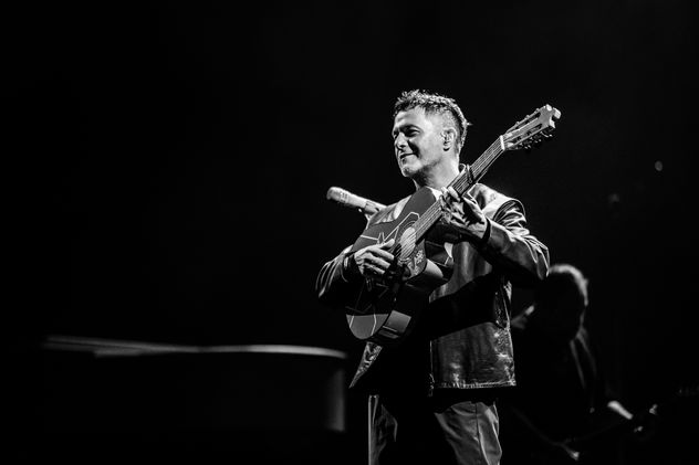 Alejandro Sanz volvió al estadio Mario Alberto Kempes. (Gentileza: Prensa Alejandro Sanz / Fran Delgado).