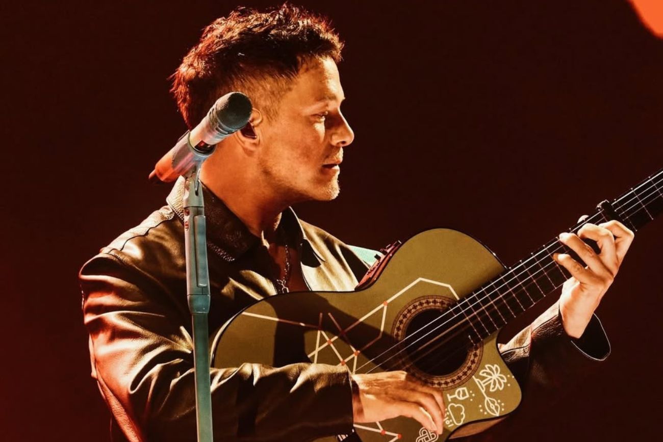 Alejandro San brindó más de dos horas de show en el estadio Kempes.