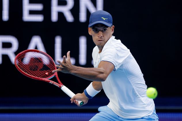 Sebastián Báez, a paso firme en el ATP 250 de Bucarest.
