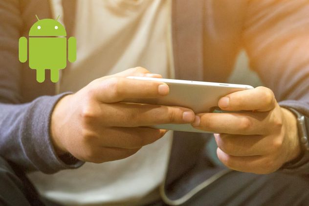 Tu celular Android no prende ni carga: qué hacer paso a paso antes de llevarlo al servicio técnico.