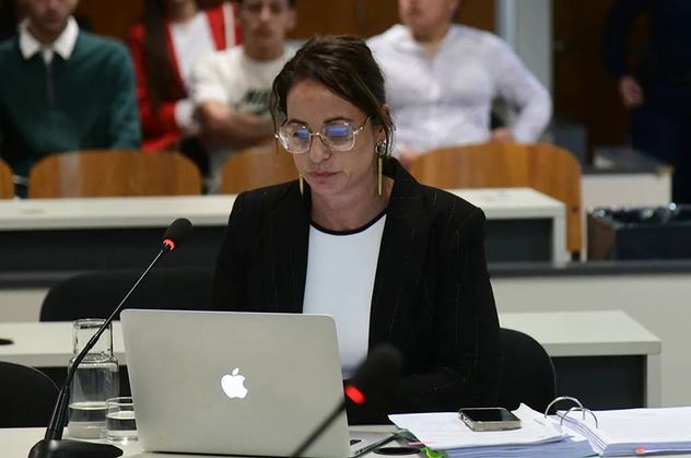 Fiscal. La fiscal de cámara Milagros Gorgas interrogó a los testigos y mostró la abundante prueba ante el jurado popular. (Archivo / La Voz)