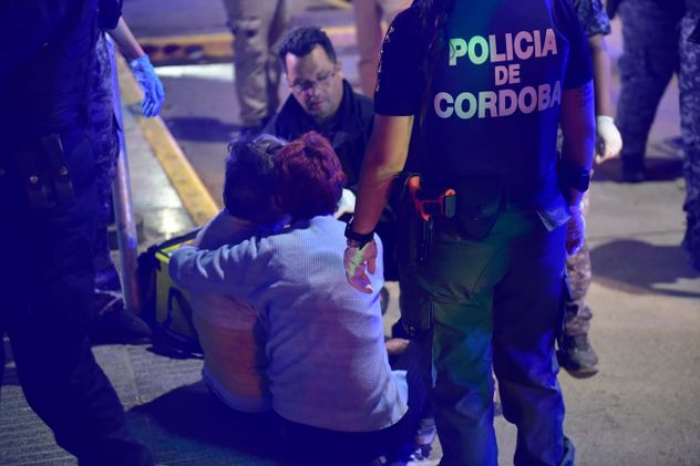 Córdoba. Realizan un operativo en el "Elefante Blanco" de bulevar San Juan.