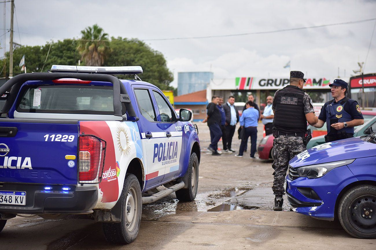 Conflicto transporte Urbano. Punta de Linea del Grupo Fam empresa de transporte de pasajeros.