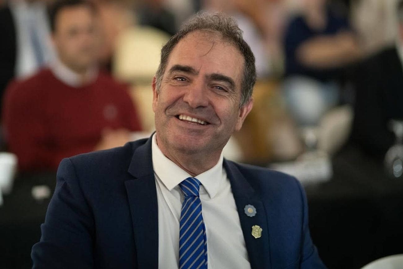 Oscar Tamis, del PRO. 