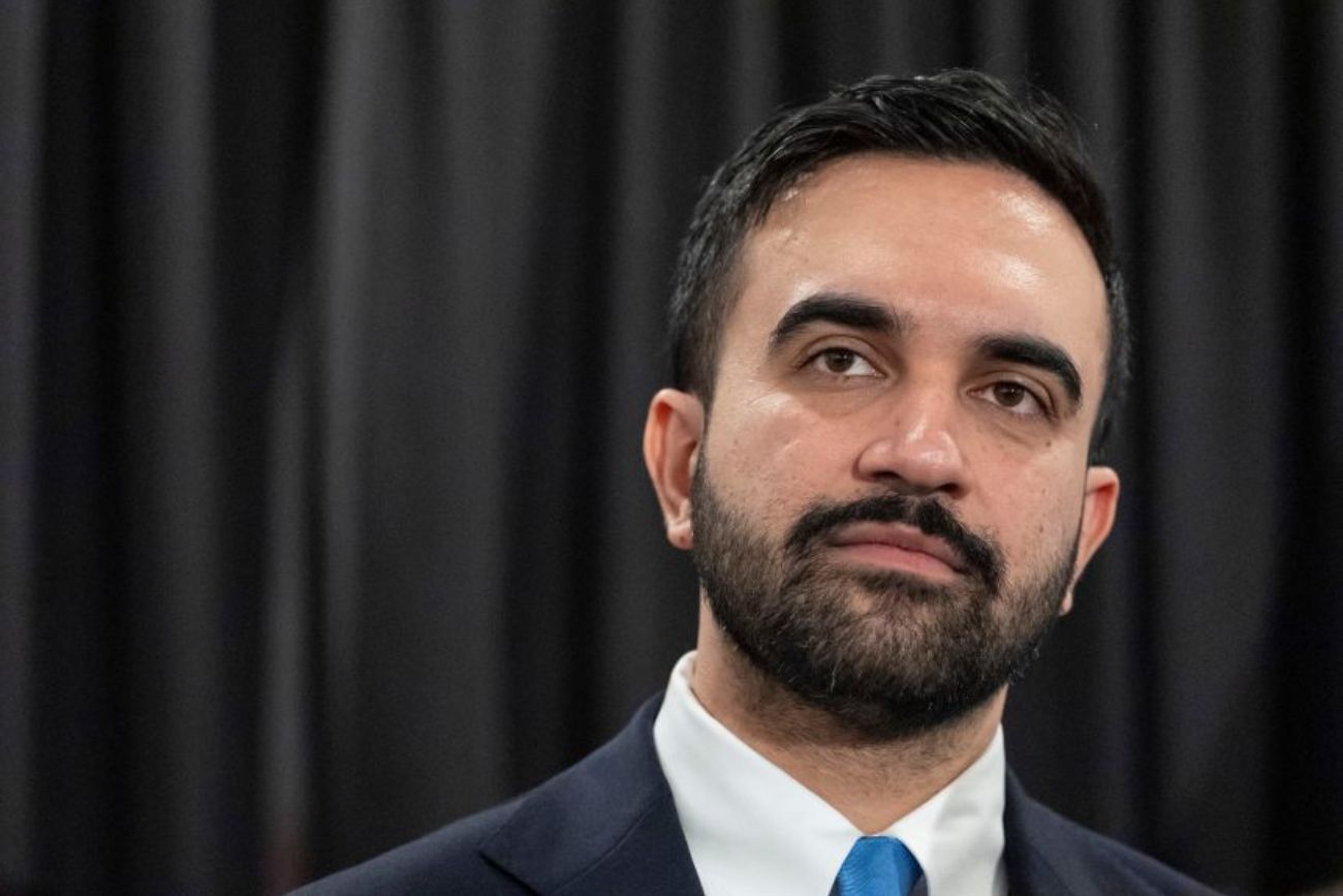 Investigan como acto de terrorismo un ataque con explosivos frente a la residencia del alcalde de Nueva York