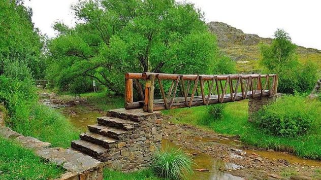 Cuál es el pueblo argentino escondido en las sierras que fue elegido entre los más lindos del mundo.