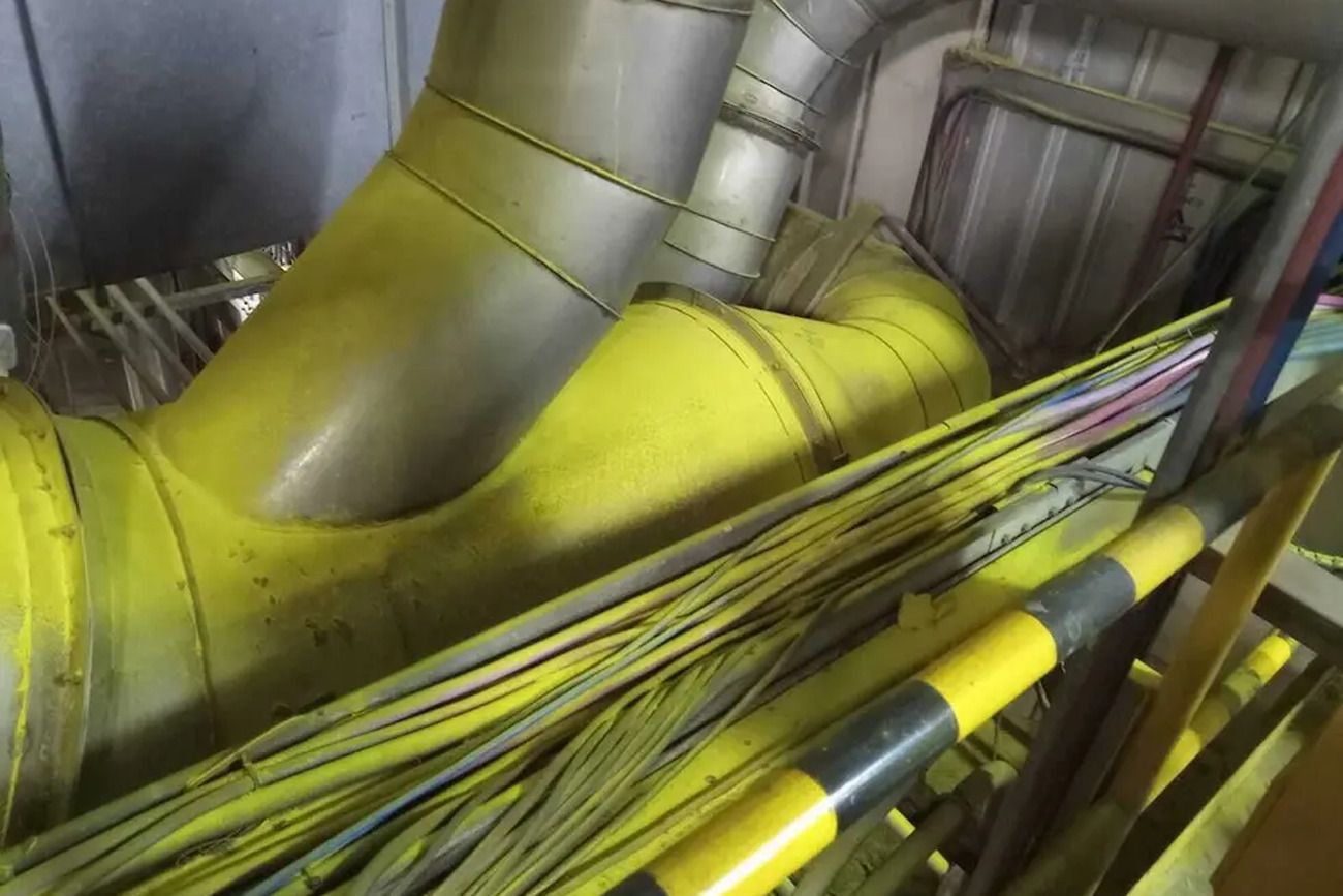 Fotos de incidentes en la empresa Dioxitek aportadas por empleados. 