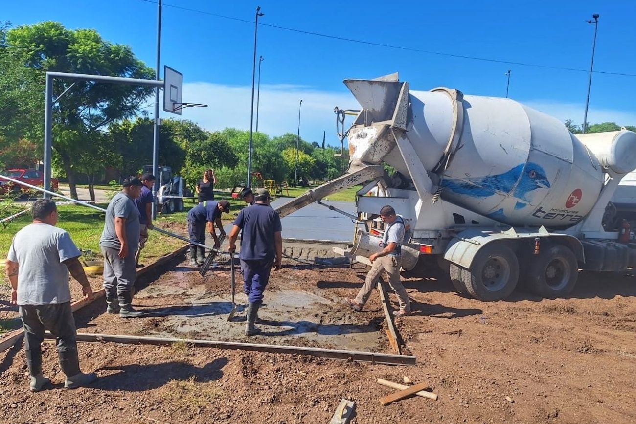 El nuevo espacio cuenta con canchas, mejoras en luminarias y puesta en valor integral del entorno.