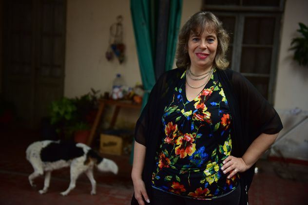 María Elena Módica, exreligiosa que cuenta cómo fue su tránsito de ser monja a abandonar los hábitos. Se casó y tiene dos hijos. Hoy es vicedirectora en el colegio San José. 