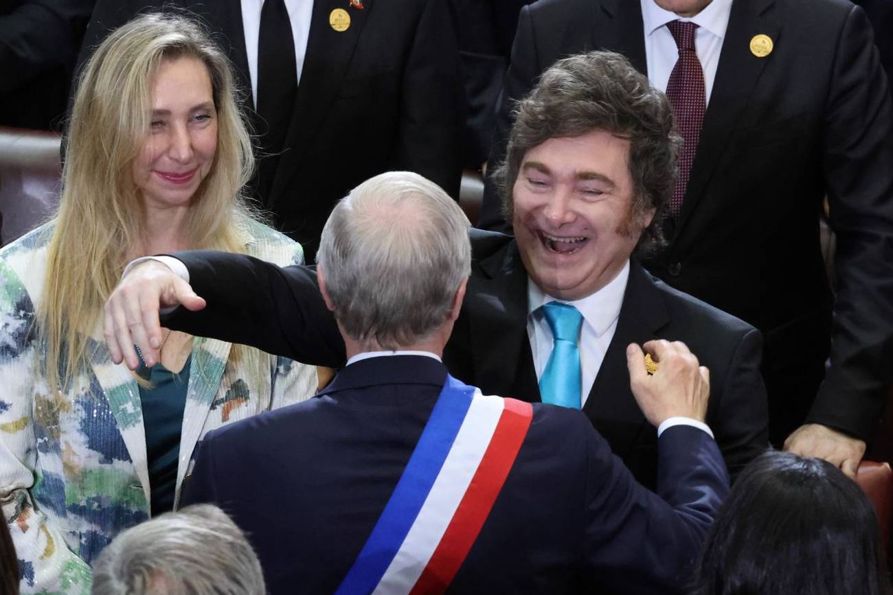Kast asumió en Chile. MIlei estuvo presente en el acto.