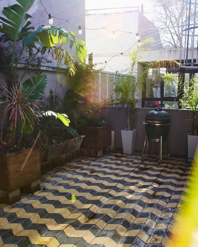 Cuál es el restaurante escondido de Villa Urquiza que es furor y solo abre viernes y sábados.