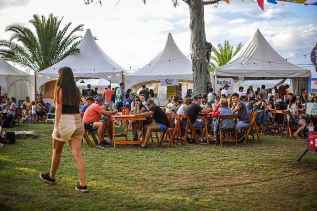 Festival Picnic, en Almafuerte, junto al lago Piedras Moras. 