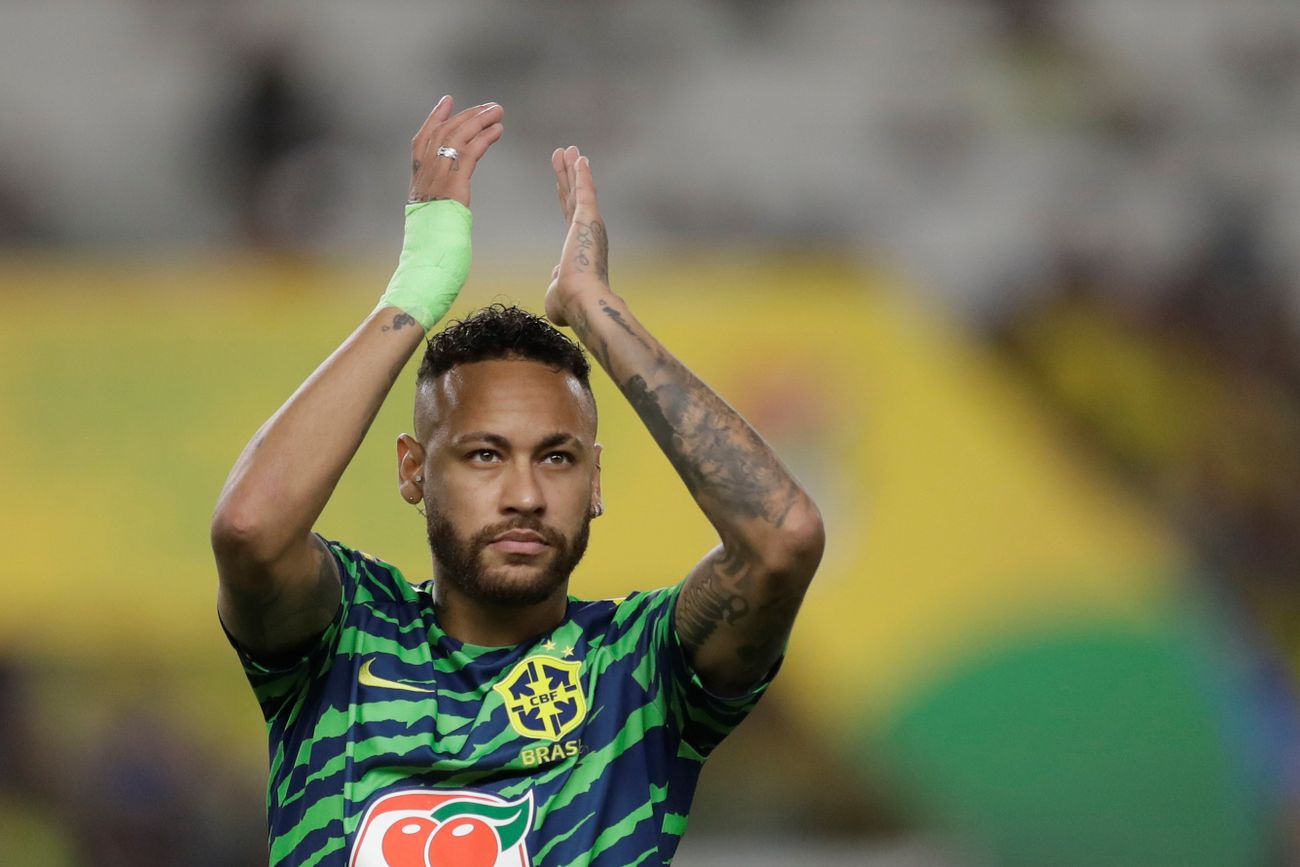 Ancelotti y un guiño a Neymar a un mes del Mundial: qué necesita para quedar entre los 26