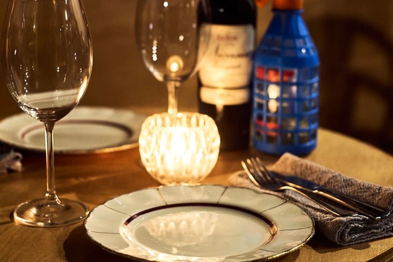 Cuál es el restaurante escondido de Villa Urquiza que es furor y sólo abre viernes y sábados