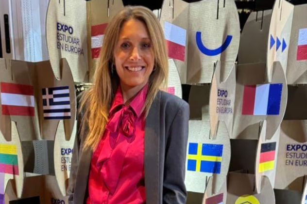 Quién es Bettina Angeletti, la esposa de Manuel Adorni que viajó a Nueva York con la comitiva oficial