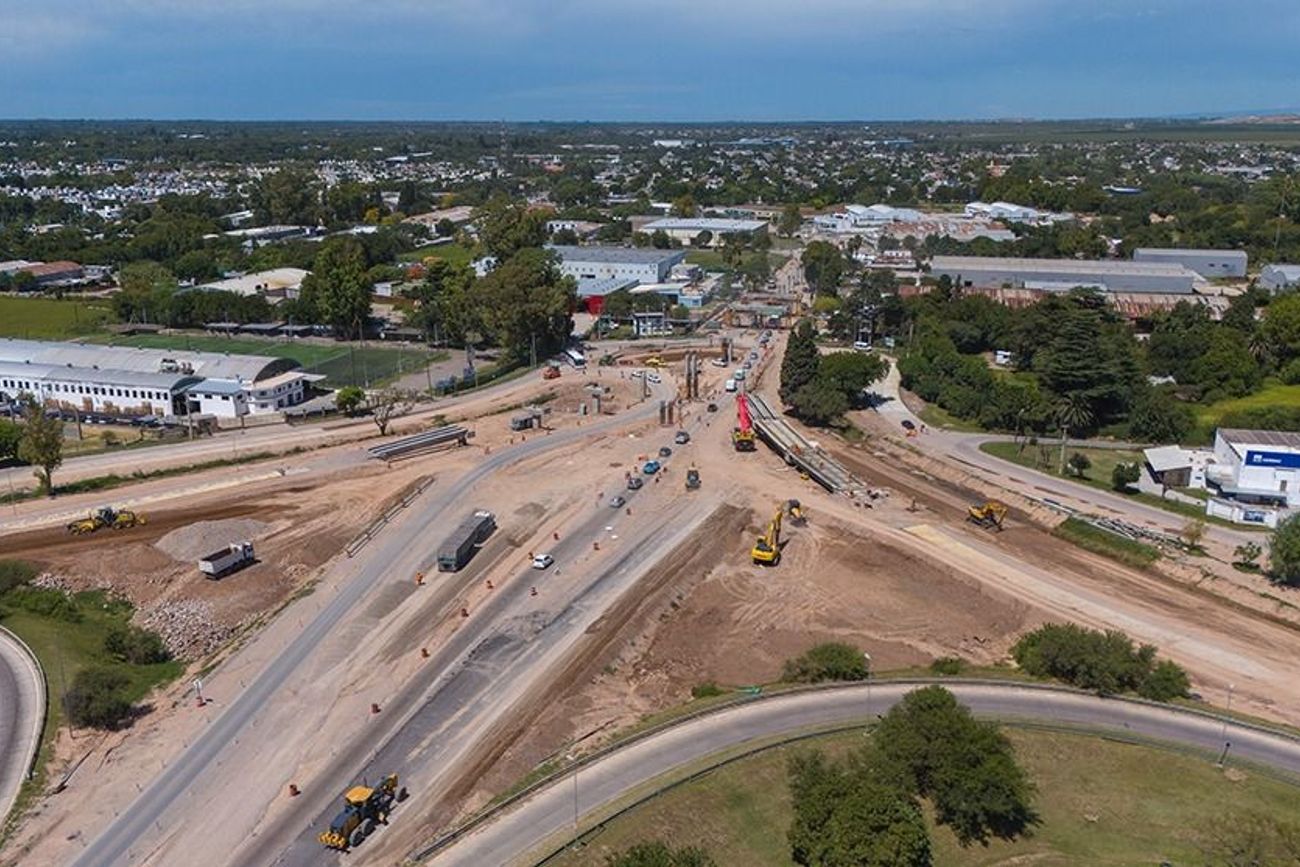 El altonivel de avenida Vélez Sarsfield en Córdoba.