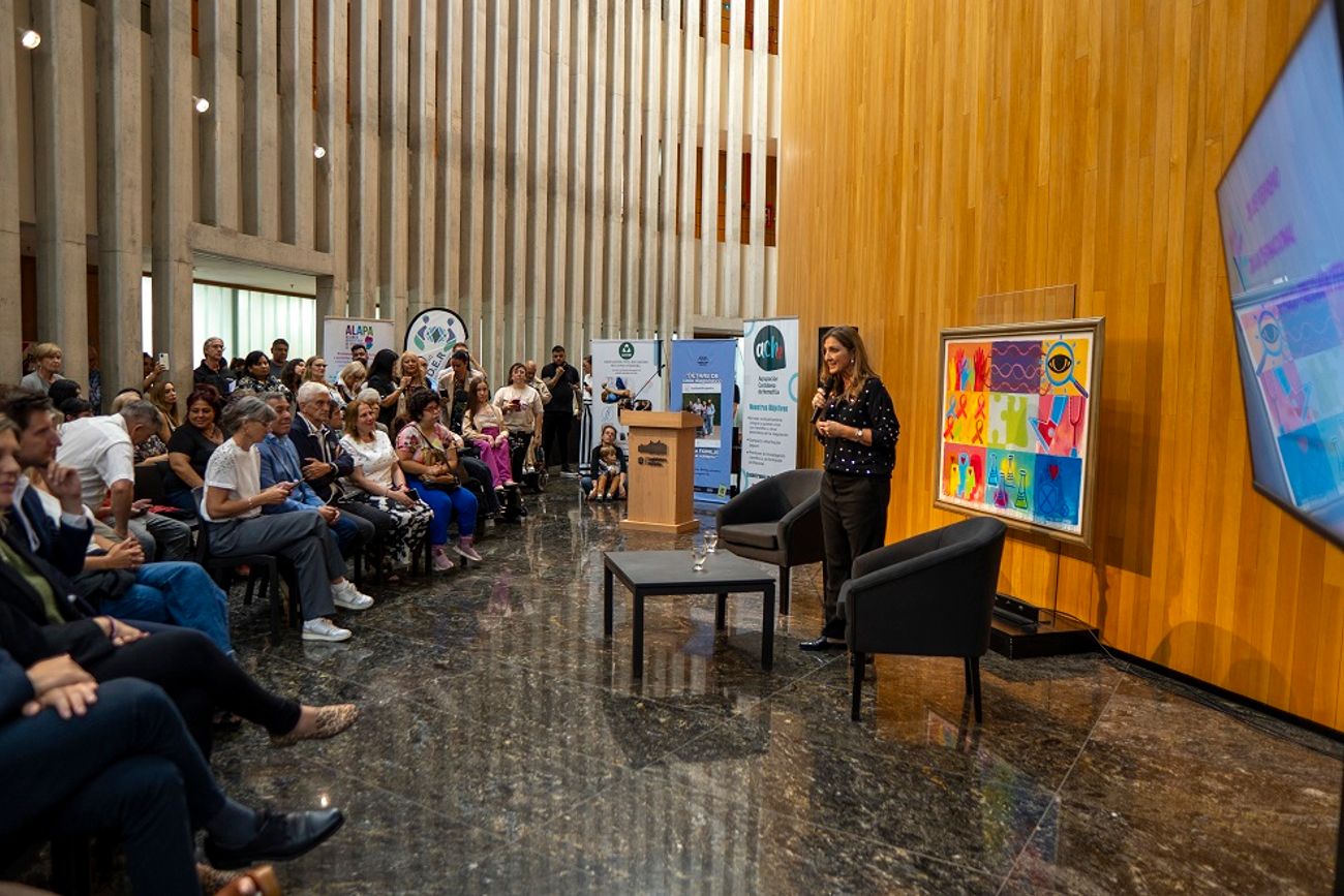 Eventos de concientización sobre Enfermedades Poco Frecuentes en la Legislatura de Córdoba.  