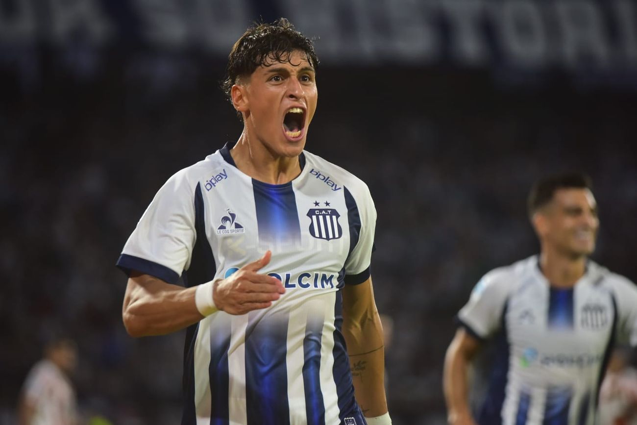 Goles de Dávila y Rick y festejo de Talleres: 2-0 a Instituto en el Kempes antes del duelo con Belgrano