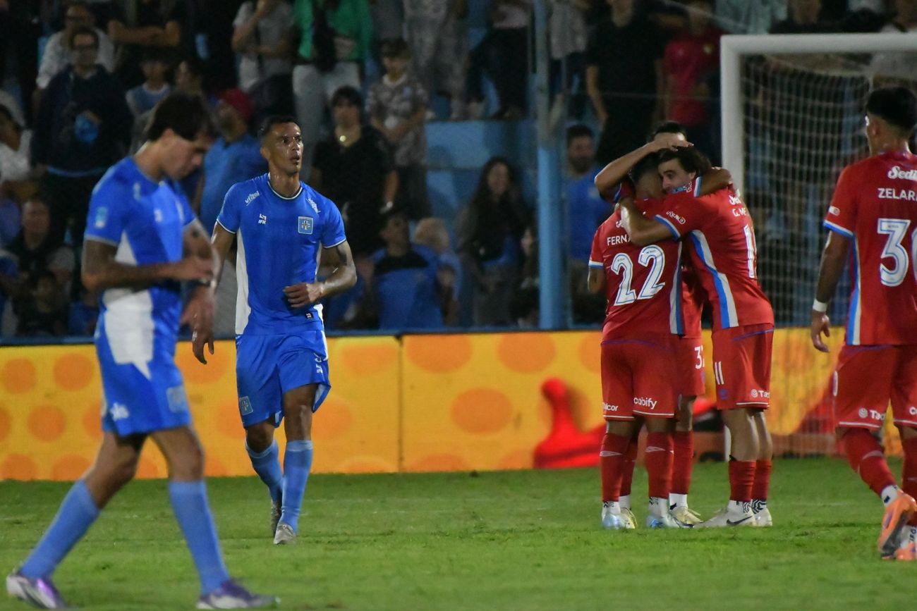 Belgrano le ganó a Estudiantes de Río Cuarto por la fecha 10 del Torneo Apertura 2026. 