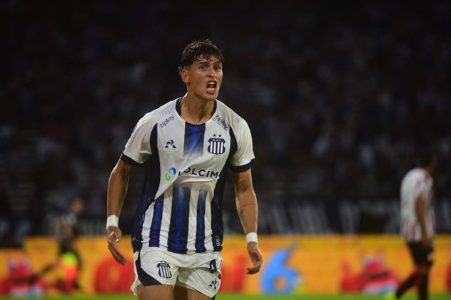 Talleres enfrentó a Instituto por el Torneo Apertura.