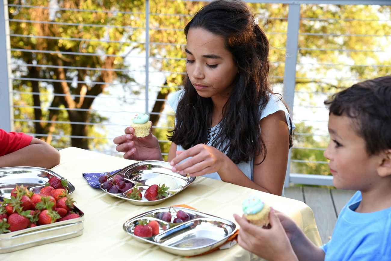 Un estudio alerta sobre las dietas creadas con IA para adolescentes: calculan mal calorías y nutrientes.
