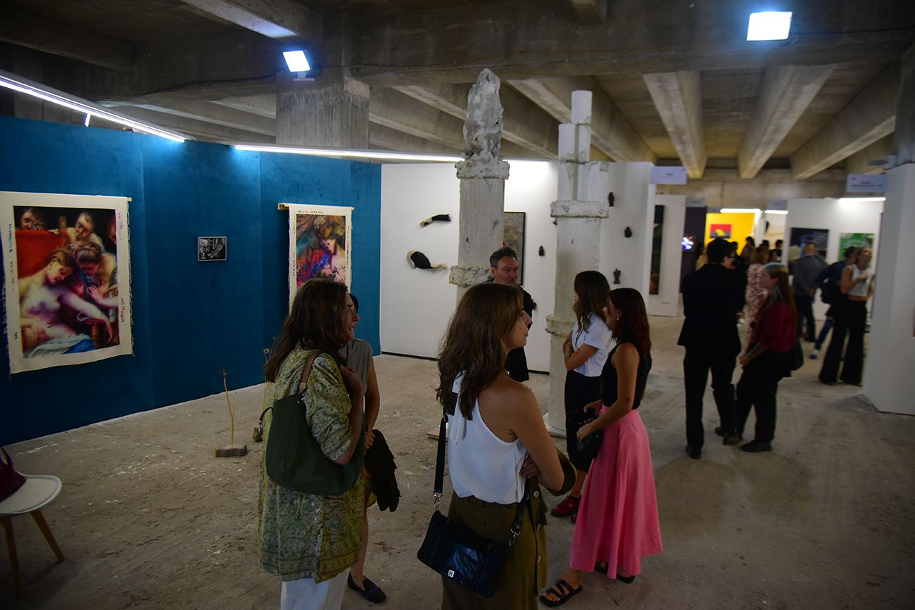 Inauguración de la feria Capital Muestra de arte en Capitalinas
