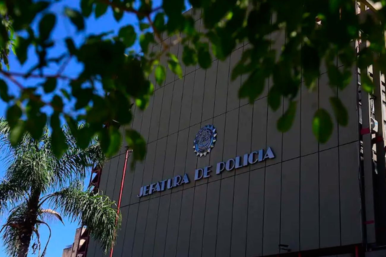 La historia del policía tiktoker que pasó ocho meses preso en Brasil, fue detenido por Interpol y ahora lo condenaron 