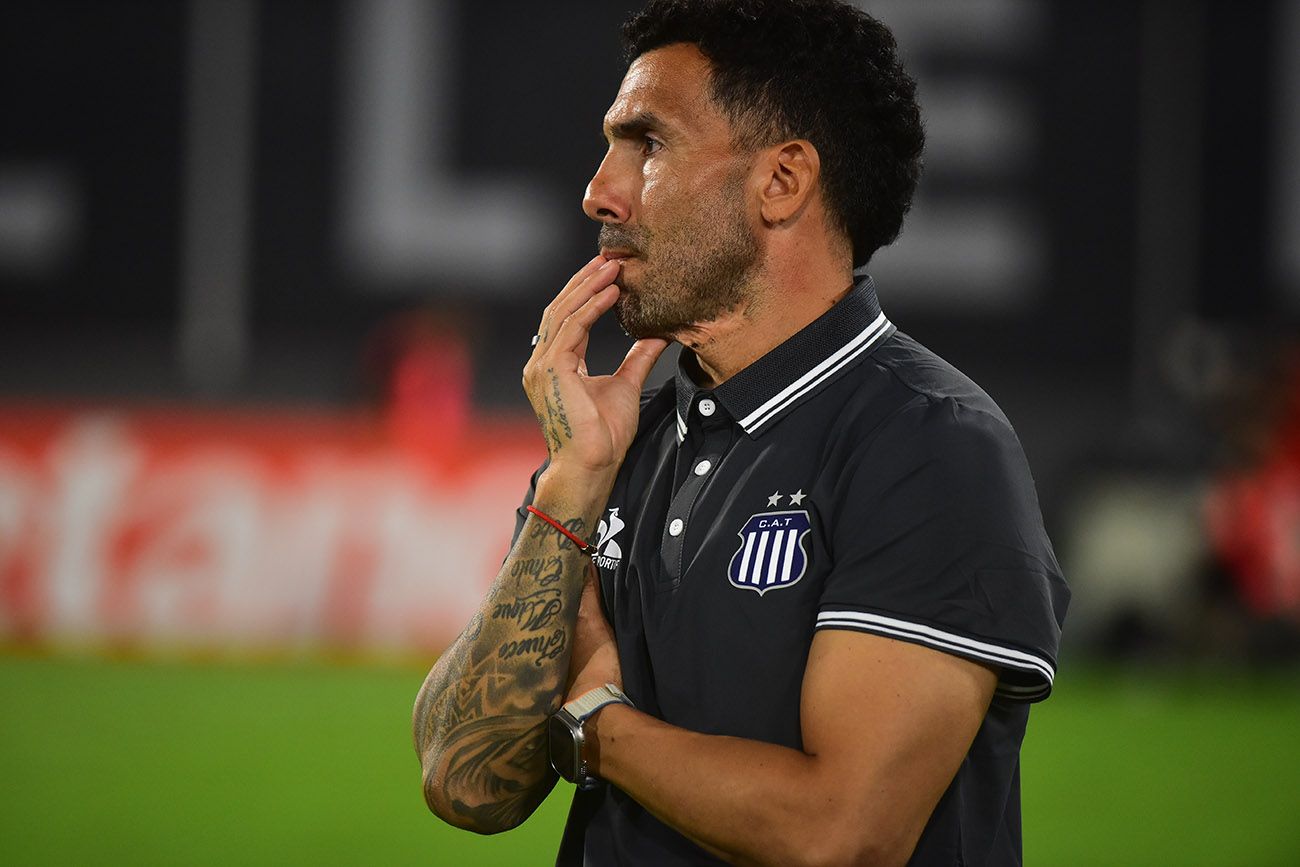 Carlos Tevez entrenador de Talleres.