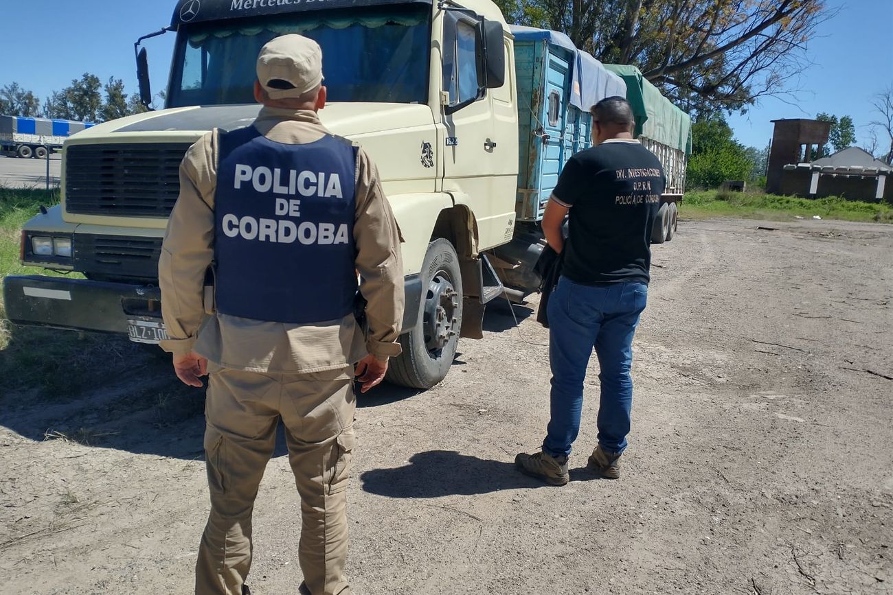 El operativo policial por el robo de 30 mil kilos de soja en el noreste cordobés. 