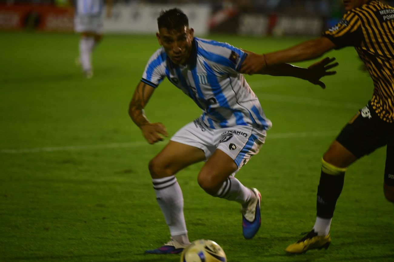 Ricardo Centurión, jugador de Racing de Nueva Italia.
