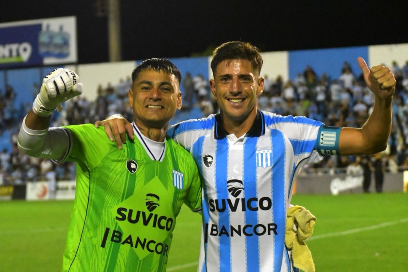 Racing de Córdoba ante Almirante Brown.