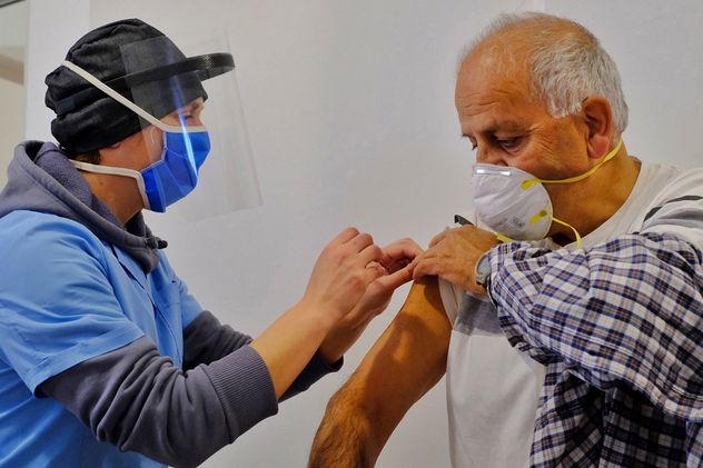 La vacuna antigripal está disponible y es gratis (La Voz