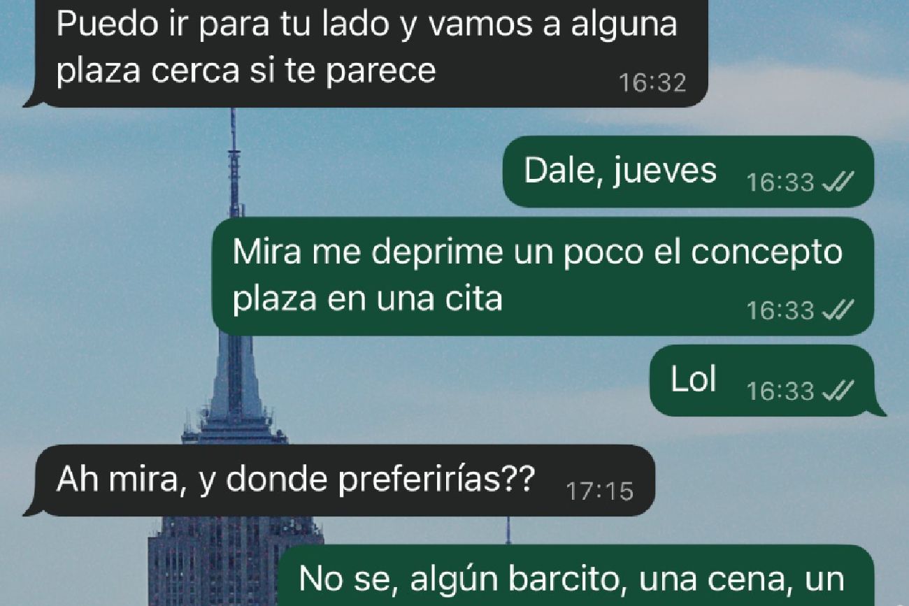 Todo muy extraño.