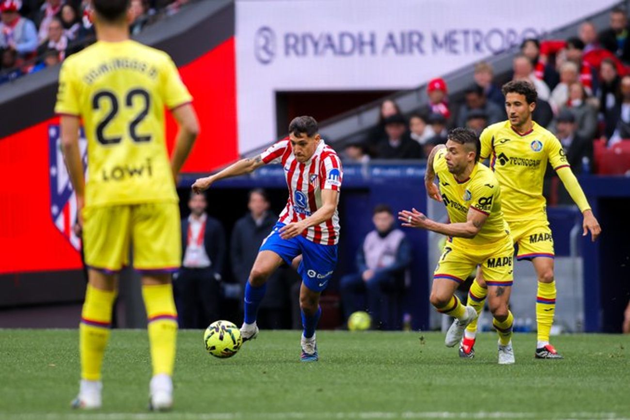 Nahuel Molina marcó un golazo para que el Atlético de Madrid le gane 1-0 al Getafe.