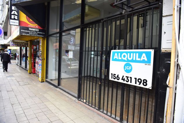 Crece la vacancia de locales comerciales en el centro de la ciudad de Córdoba. (La Voz)
