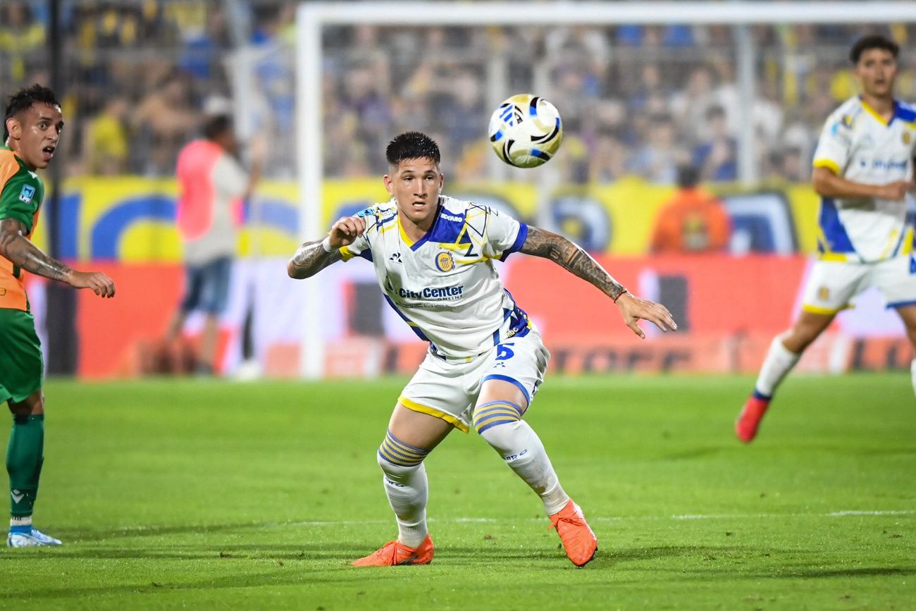Rosario Central jugó de visitante ante Banfield por la fecha 11 del Torneo Apertura. 