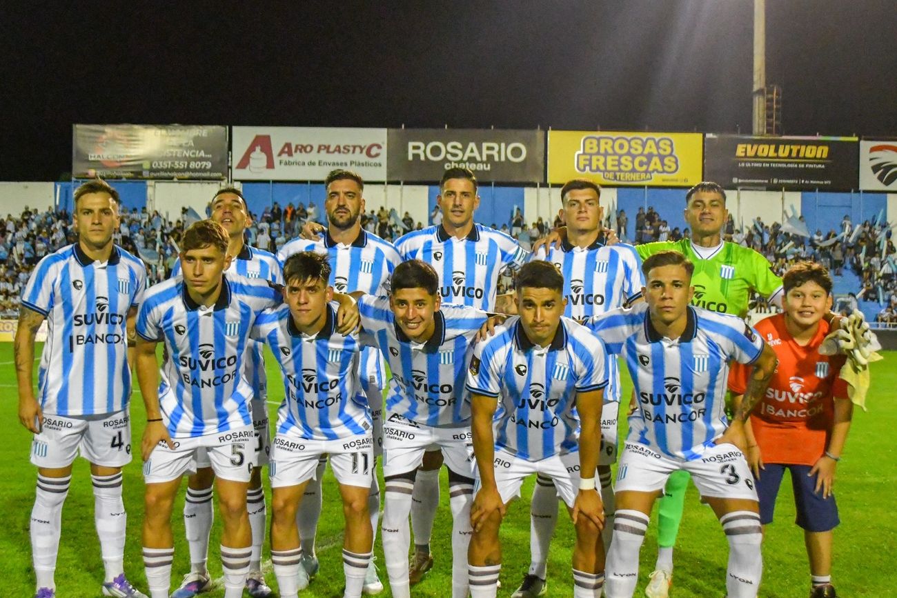 Racing de Córdoba ante Almirante Brown.