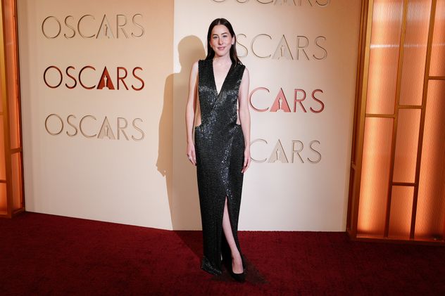 Alana Haim.